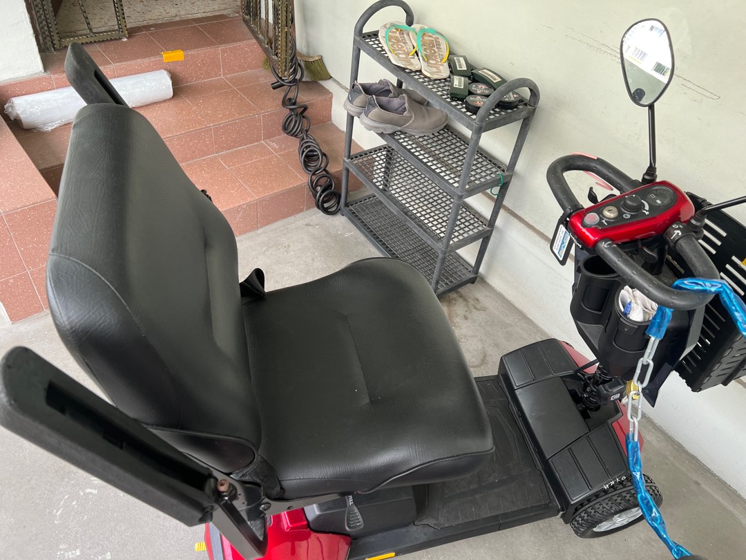 DNR PMD Electric Mobility Scooter 4 wheel, Health & Nutrition