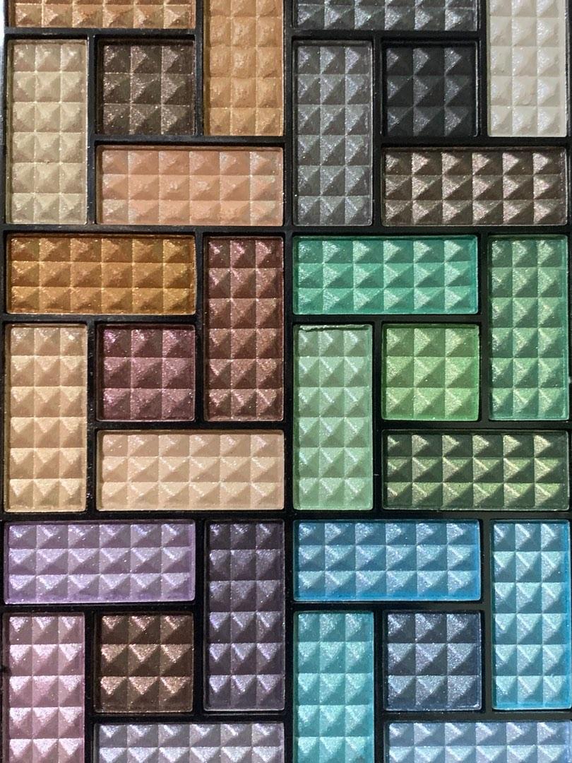 Dolly Angel Glitter Eyeshadow Palette, Beauty & Personal Care, Face