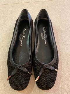 （分類：）位於 。 由 jadmiella 提交（商品編號 1193121777，圖片 1）。簡介： 。