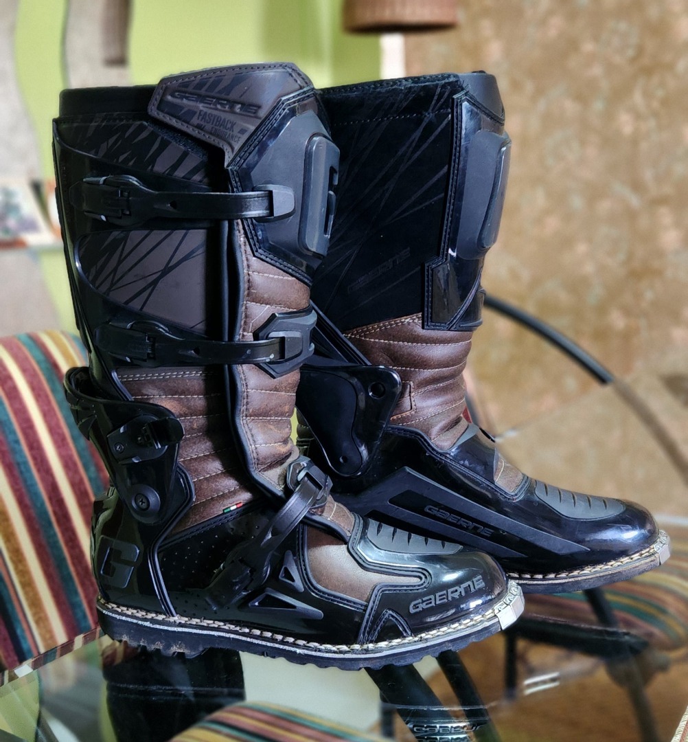 Gaerne fastback enduro boots hotsell