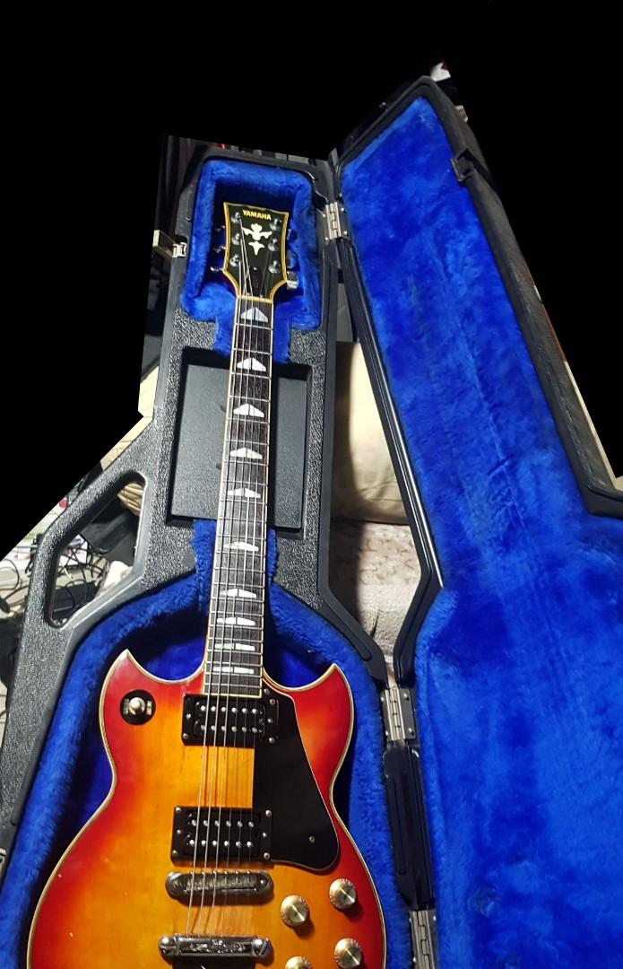 Gibson chainsaw case, Hobbies & Toys, Music & Media, Music Accessories