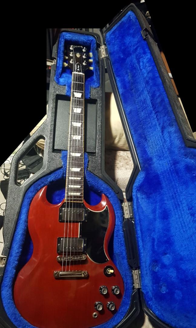 Gibson chainsaw case, Hobbies & Toys, Music & Media, Music Accessories