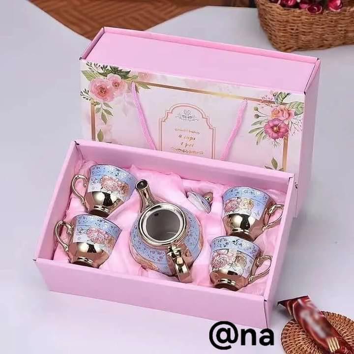 gift set (Category: Pitchers & Dispensers) located in Manila. Submitted by minidivisoria (Listing ID 1193109192, Image 1). Description: 270 reseller GIFT SET european style ceramic tea set gold plated coffee cup pot (one pot four cups).