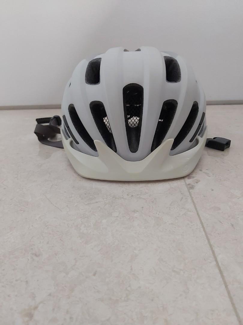 Brontes helmet top