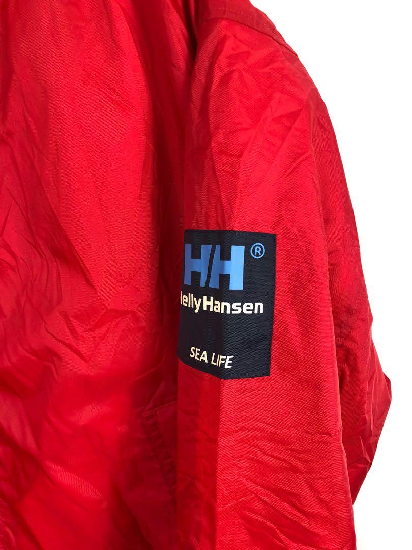 Helly Hansen Jacket (Category: Coats, Jackets and Outerwear) located in Nilai. Submitted by akimcurtis94 (Listing ID 1193203400, Image 3). Description: PLEASE READ DESCRIPTIONS BEFORE BUYING. SIZE ON TAG :- ACTUAL SIZE MEASUREMENT :- ARM PIT TO ARM PIT : " 25 inches BACK COLLAR TO HEM : " 28 inches CONDITION :- Good used condition. Don't forget to check out my store for more great stuff, Combo get discount Thank you so much for your visit 152.