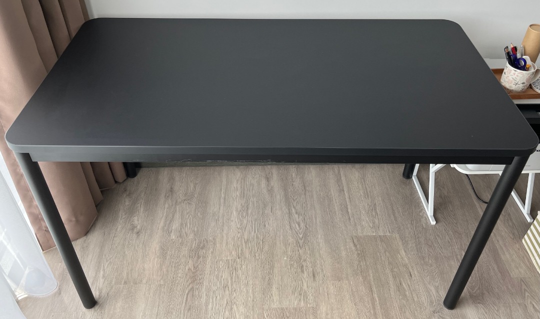 IKEA tommaryd 130x70cm black desk table Furniture Home Living