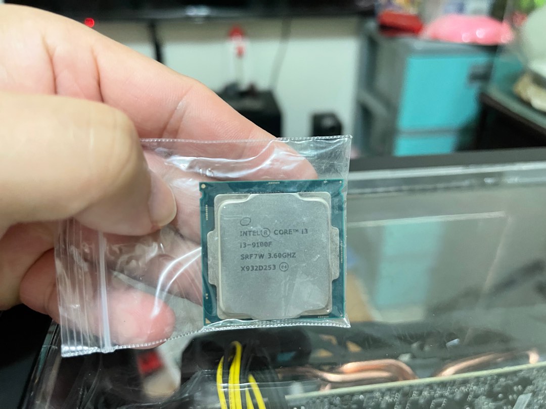 Intel 9代CPU (I3-9100f )腳位1151 無風扇盒子, 電腦及科技產品, 電腦
