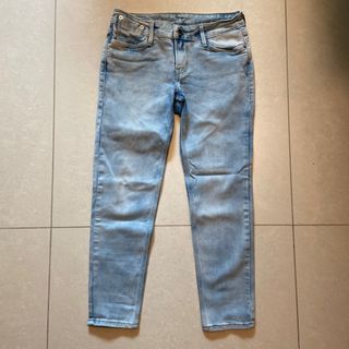 (Category: ) located in . Submitted by lelong.lobang (Listing ID 1193103823, Image 1). Description: .