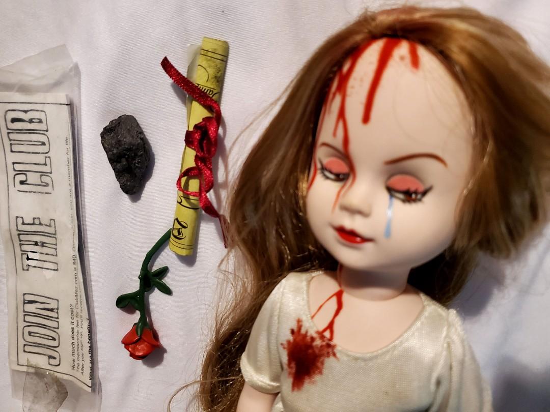 Living dead dolls elisa sales