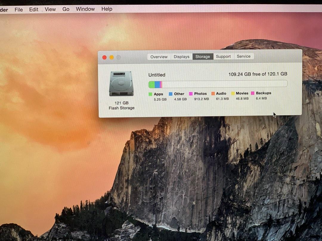 Macbook Pro Retina i5 with 8Gb ram intel iris 1536 Mb Graphic ssd microsoft office
