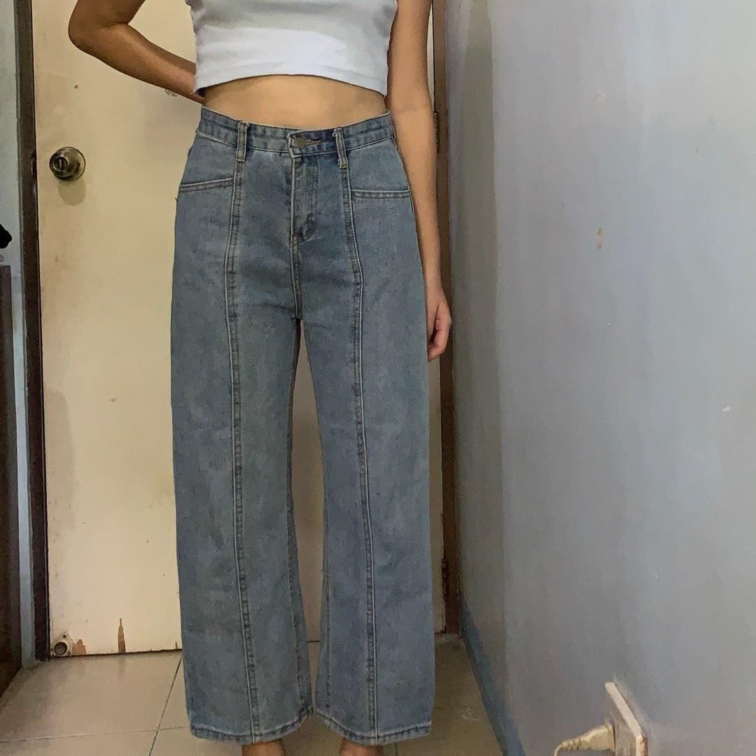 Midwaist cropped baggy jeans, Women's Fashion, Bottoms, Jeans on Carousell