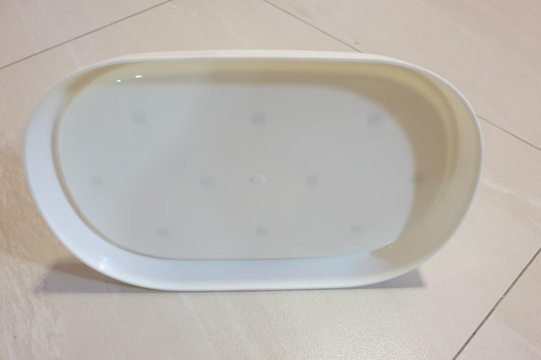 Milk bottle holder and breastfeeding cover, Babies & Kids, Nursing