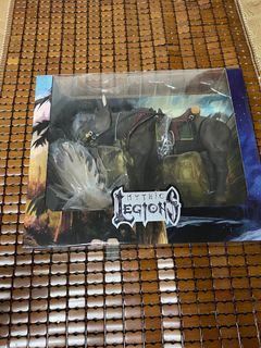 four horsemen mythic legions Item koleksi 3