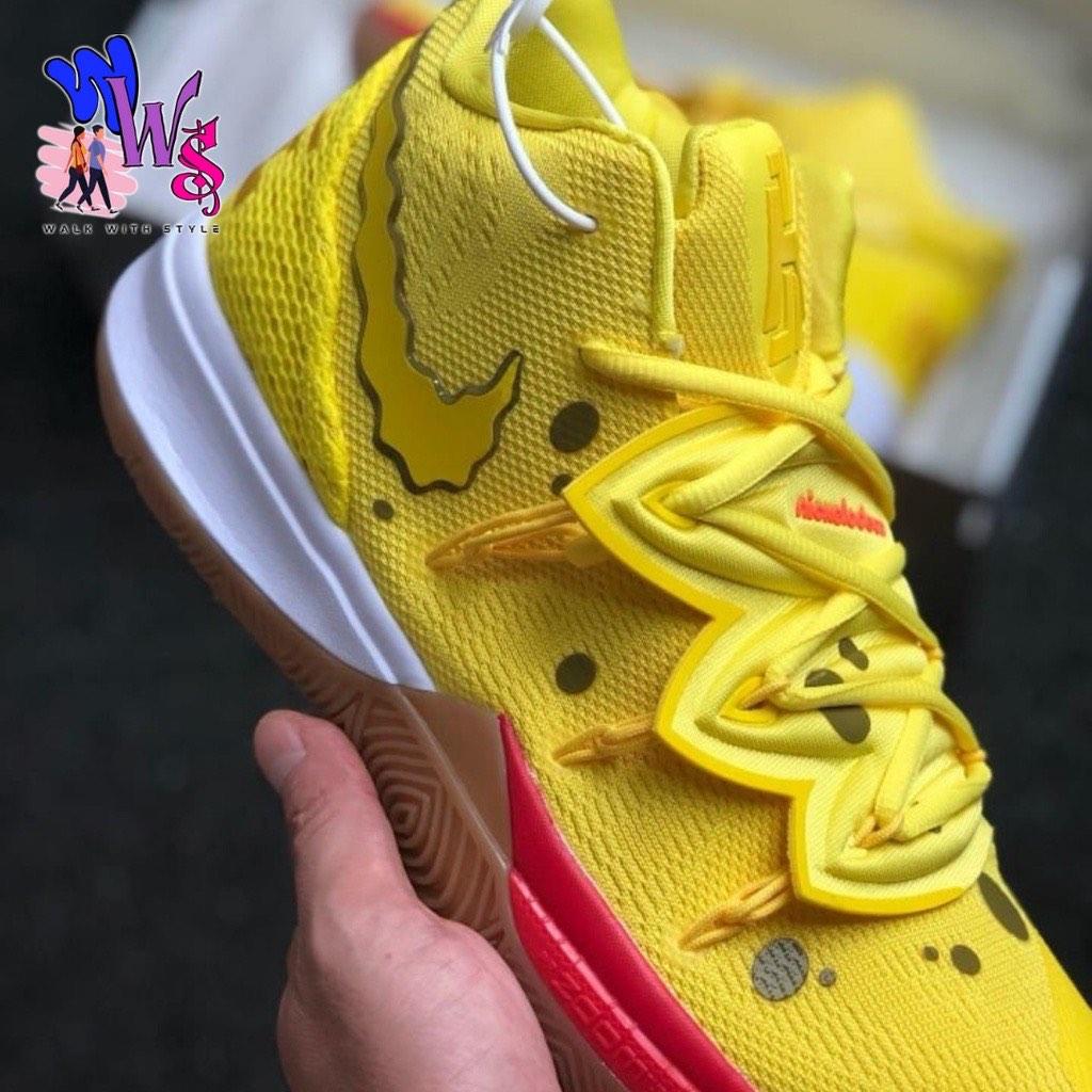 Nike spongebob store basketball shoes