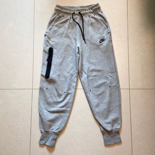 (Category: ) located in . Submitted by lelong.lobang (Listing ID 1193100822, Image 1). Description: .