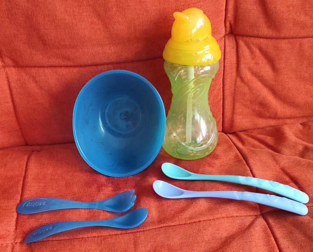 NUBY Baby Feeding Set (Category: Weaning & Toddler Feeding) located in Muntinlupa City. Submitted by its.joy (Listing ID 1193080317, Image 1). Description: Includes: 🍼 3pc feeding set 🍼2 hot safe heat sensitive spoon 🍼 1 Flip-It Straw Cup 10oz..