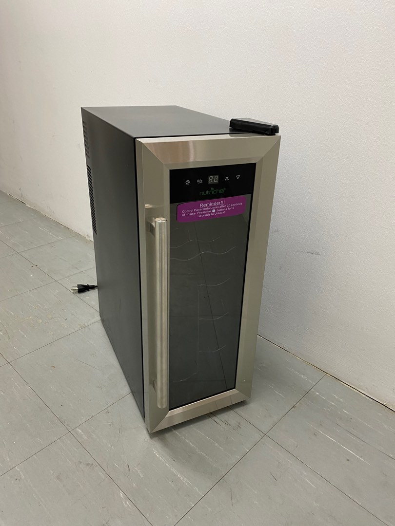 NutriChef Wine fridge cellar 12 bottles, TV & Home Appliances