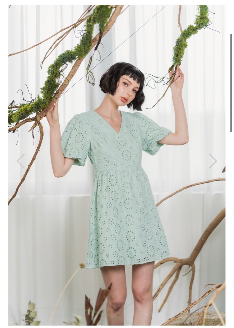 Eyelet Beauty Set (Sage) main image 1