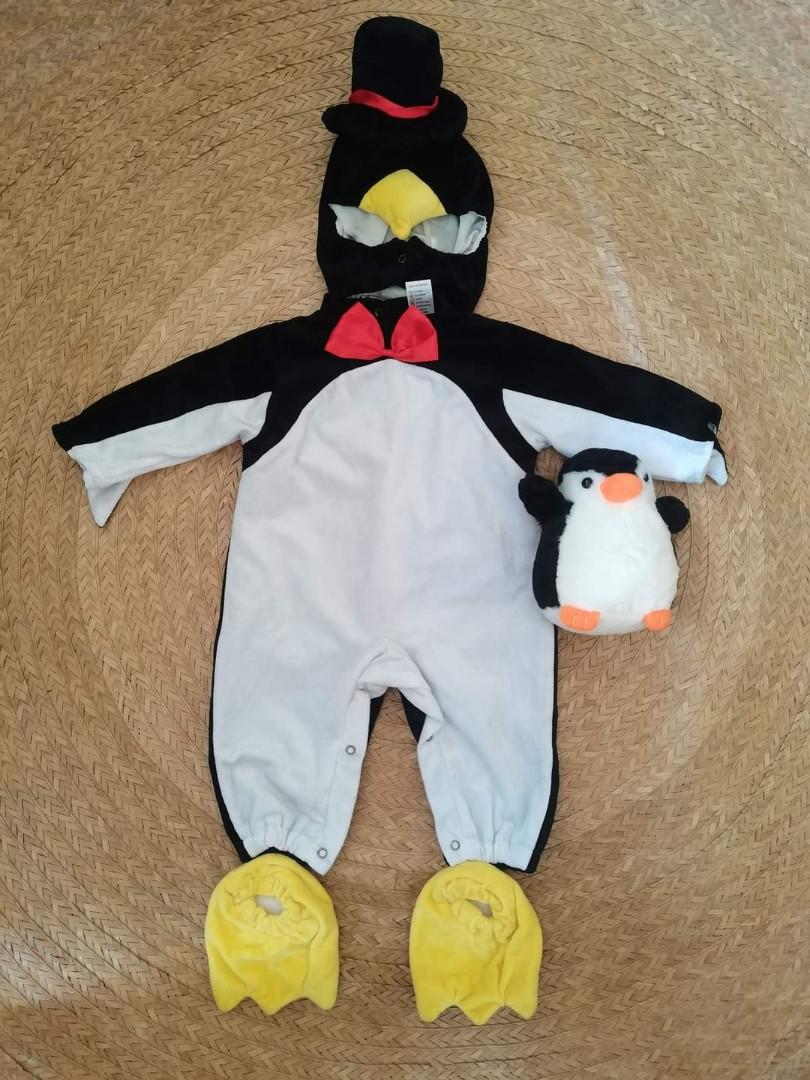 Penguin Costume (Category: Babies & Kids Fashion) located in Cavite. Submitted by takeyourpick2020 (Listing ID 1193159928, Image 2). Description: Penguin Costume Fits 9-18mos.