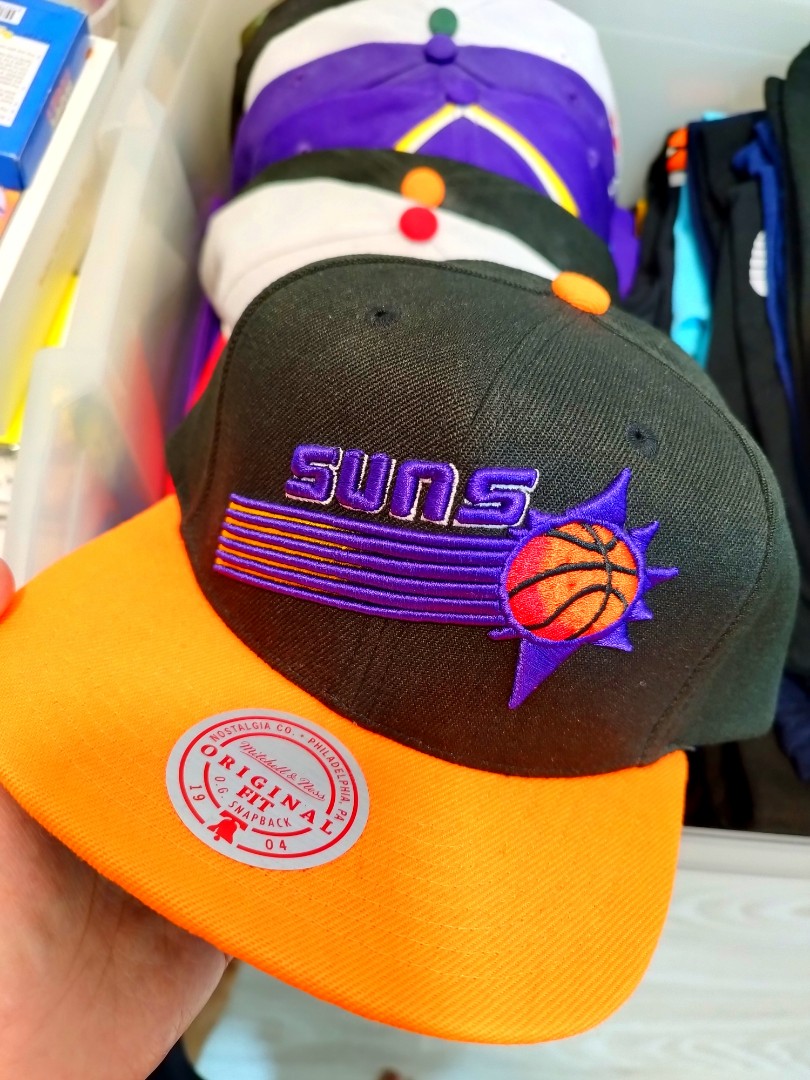 Wts nike lakers cap Nba 75th anniversary rm50, Men's Fashion, Watches &  Accessories, Cap & Hats on Carousell