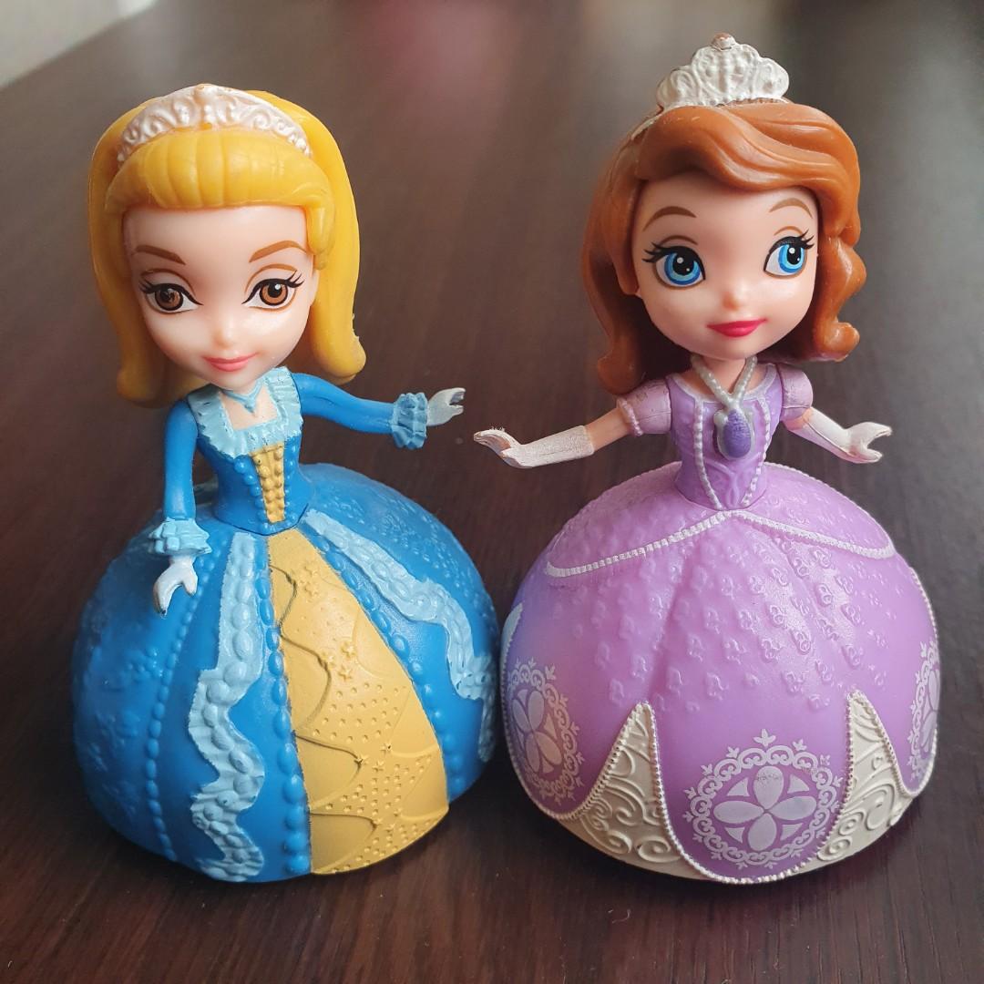 Princess Sofia original magnetic dancing, Hobbies & Toys, Toys & Games ...
