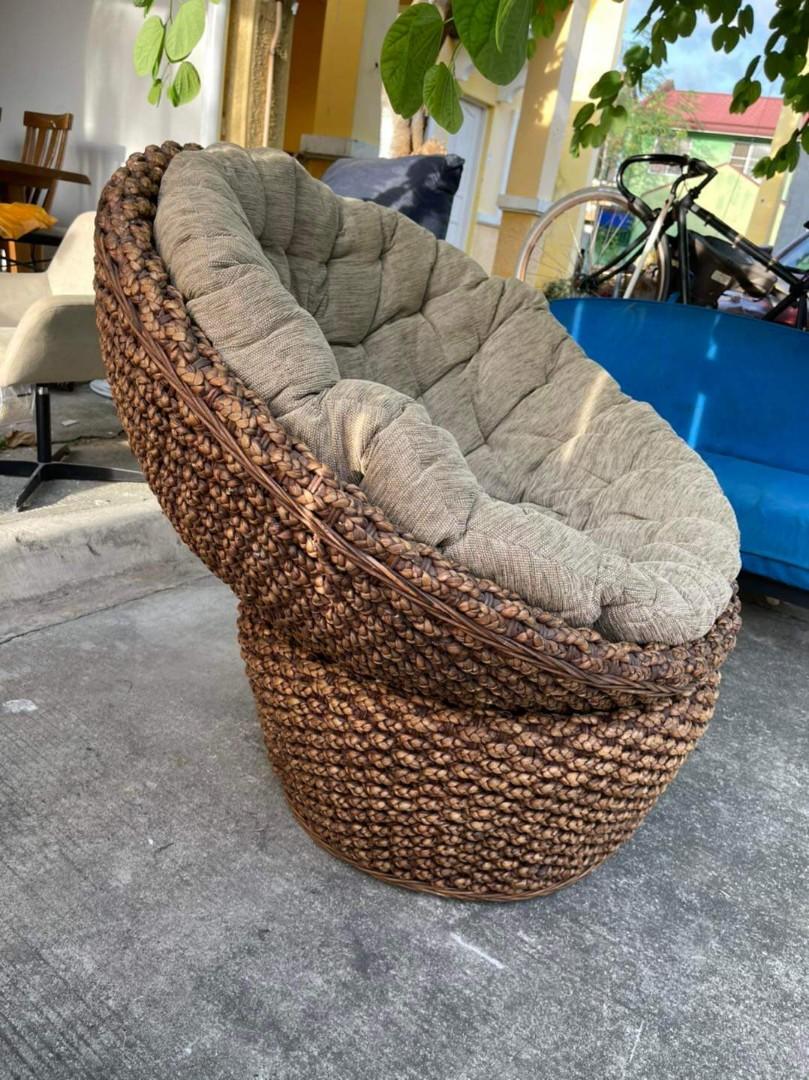 Rattan Papasan Chair Big Size 41 L x 20 SH Solid heavy rattan