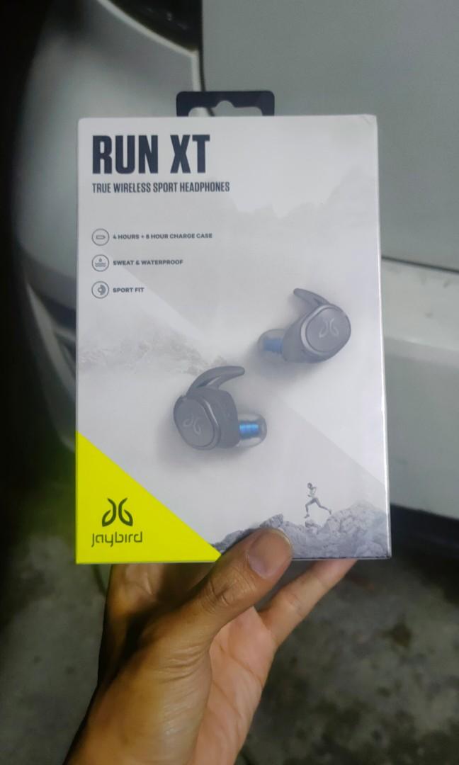Runxt jaybird waterproof Audio Earphones on Carousell