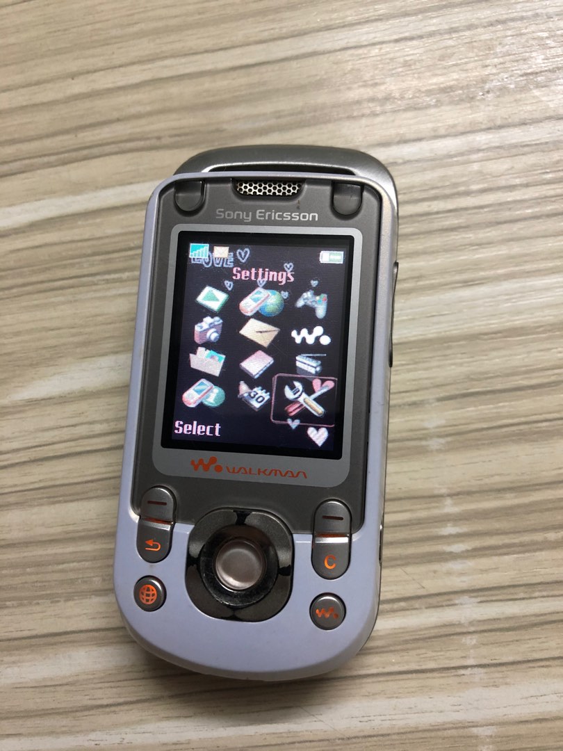 Sony Ericsson W550i working condition, Mobile Phones & Gadgets, Mobile