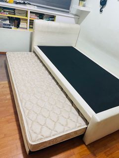 (Category: ) located in . Submitted by faifystoes (Listing ID 1193128099, Image 1). Description: .