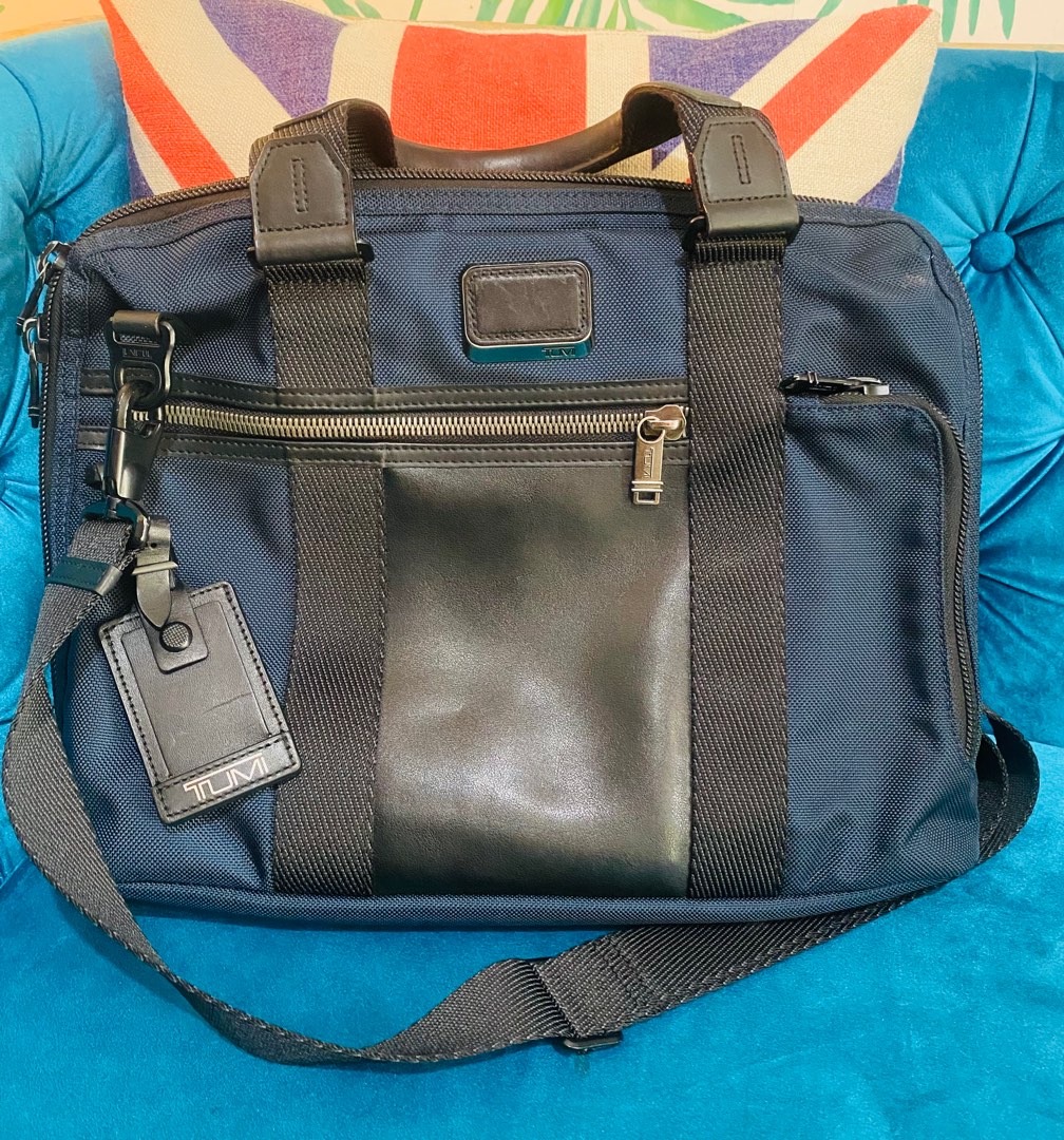 Tas laptop tumi chatleston compact brief original authentic 100