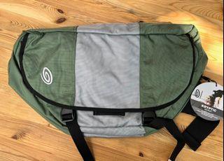 Timbuk2 Kryptic Shoulder Cross Body Padded Messenger Bag Daypack Backpack Green