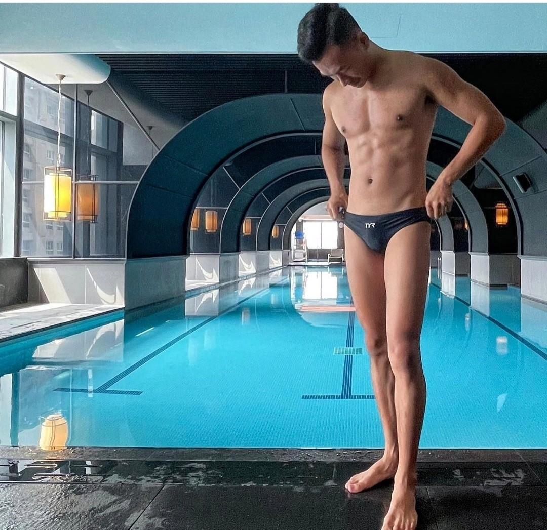 Tyr swimming trunks sale