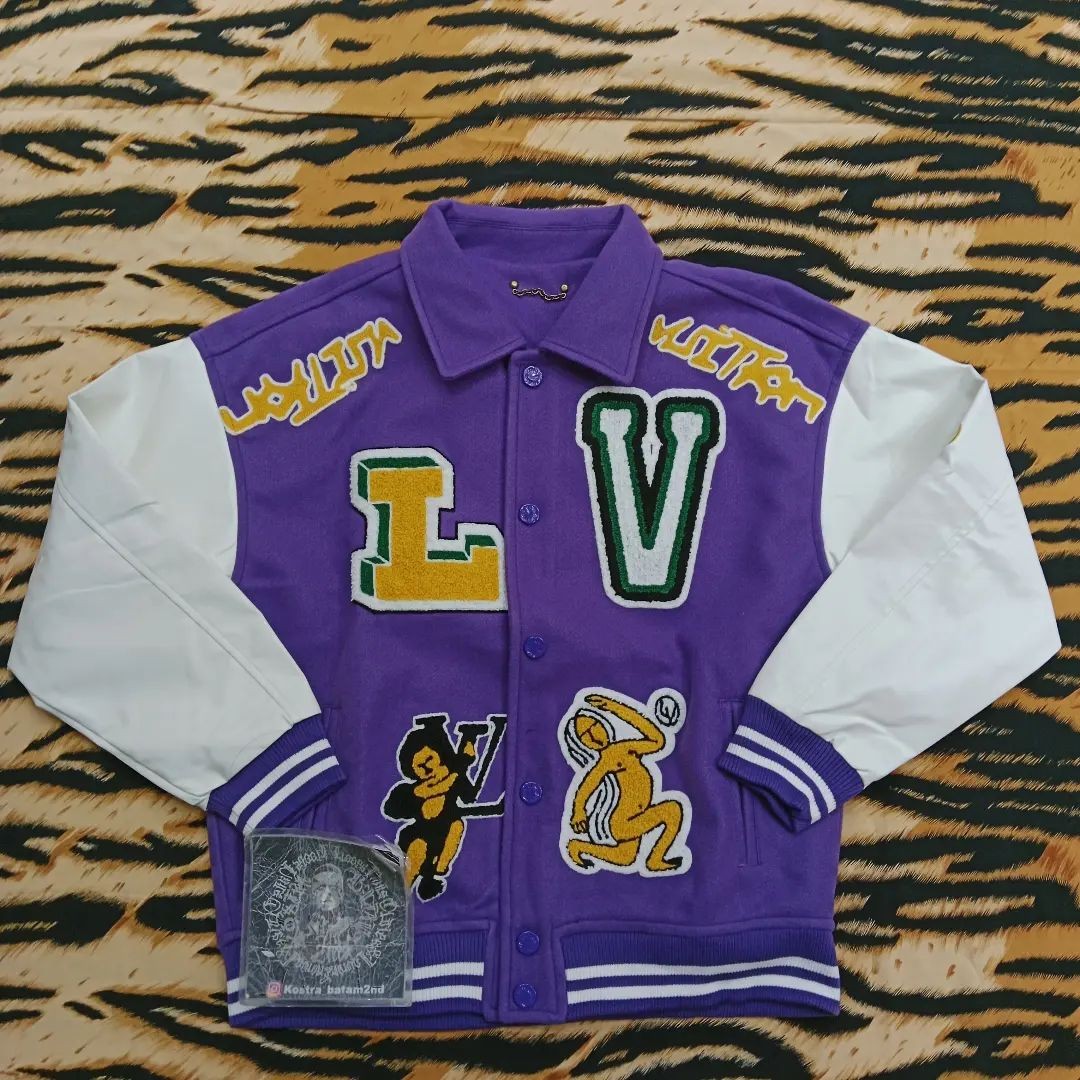 Louis Vuitton Varsity Custom, Fesyen Pria, Pakaian , Atasan di Carousell