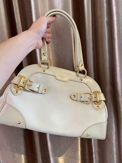 Louis Vuitton M91823 White Suhali Goat Leather Le Talentueux Shoulder Bag