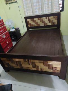 Wooden Bed frame with free matress