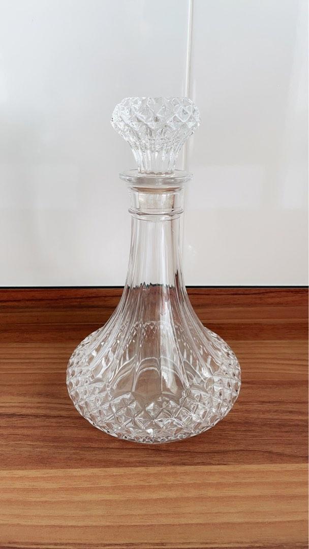 100 Vintage Crystal Wine Decanter + Crystal Vase, Hobbies & Toys, Memorabilia & Collectibles