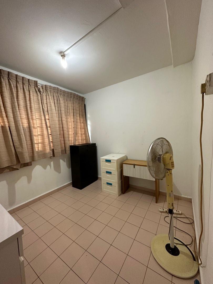 Toa Payoh Utility Room for Rent (1pax only), Property, Rentals, HDB on