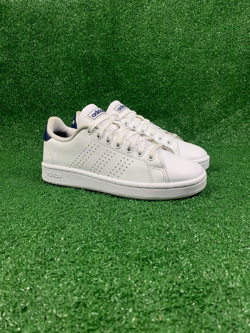 Adidas Advantage White, Women's Fashion, Footwear, Sneakers on Carousell