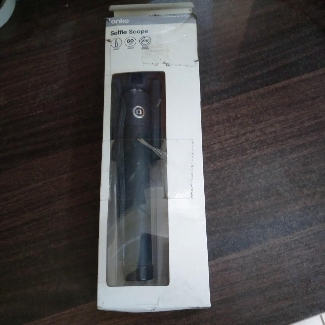 Anko Selfie Scope (Category: Tripods & Monopods) located in Rizal. Submitted by TheSweetSpotShoppe (Listing ID 1193274936, Image 2). Description: •Aux in •80 cm length •270° swivel holder.
