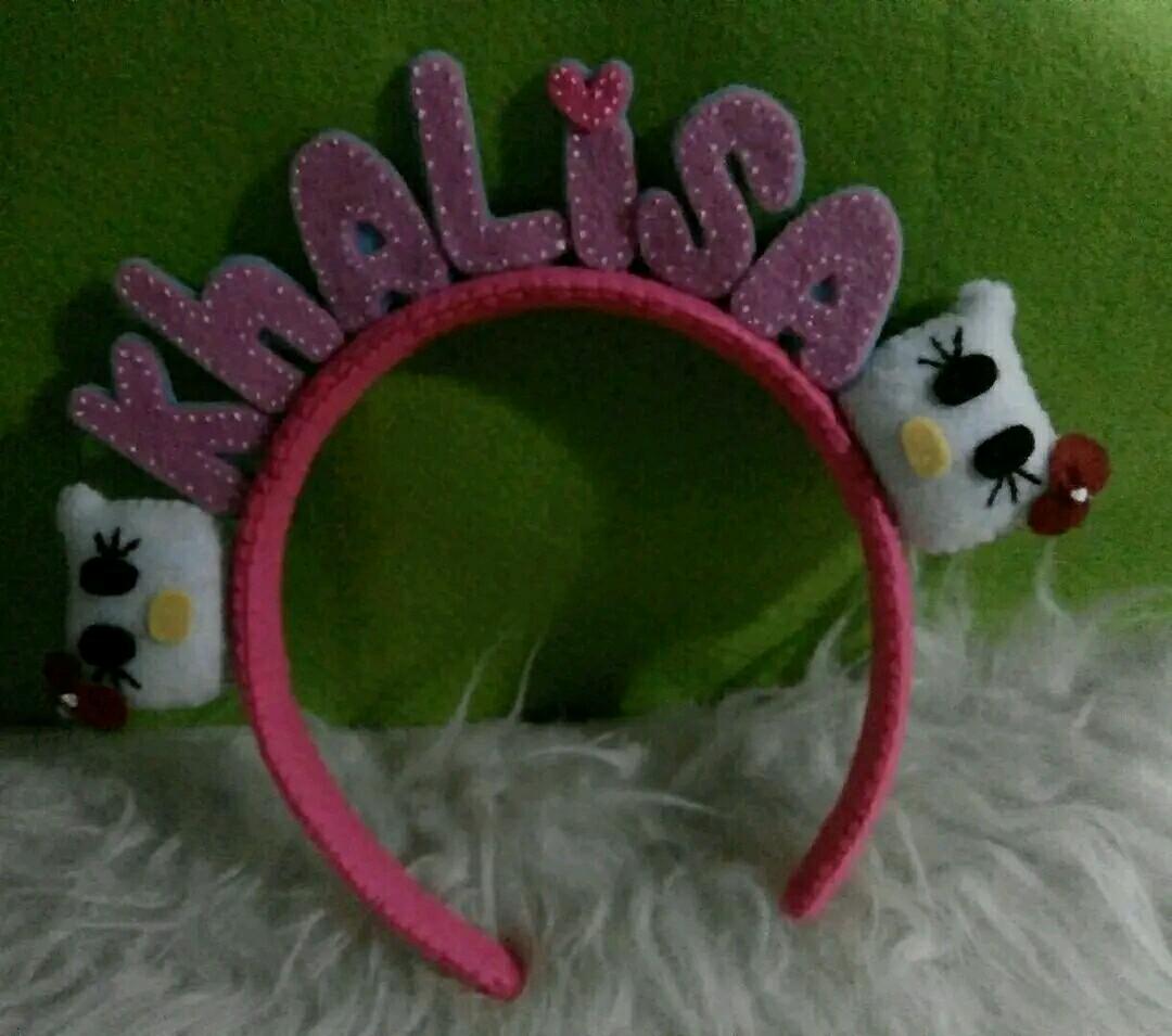 Bando custom nama, Desain & Kerajinan Tangan, Karya Seni di Carousell