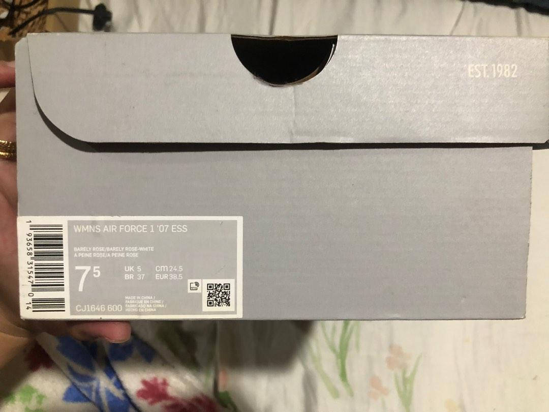 Barely Rose Air Force 1 (Category: Sneakers) located in Valenzuela. Submitted by sumtpcool (Listing ID 1193348565, Image 2). Description: rfs: wrong size • size 7.5 / 24.5 cm / EU 38.5 / UK 5 • never been used, tried it on lang. • box included for meet ups, around bulacan, valenzuela, & taft area only (every thurs only) :).
