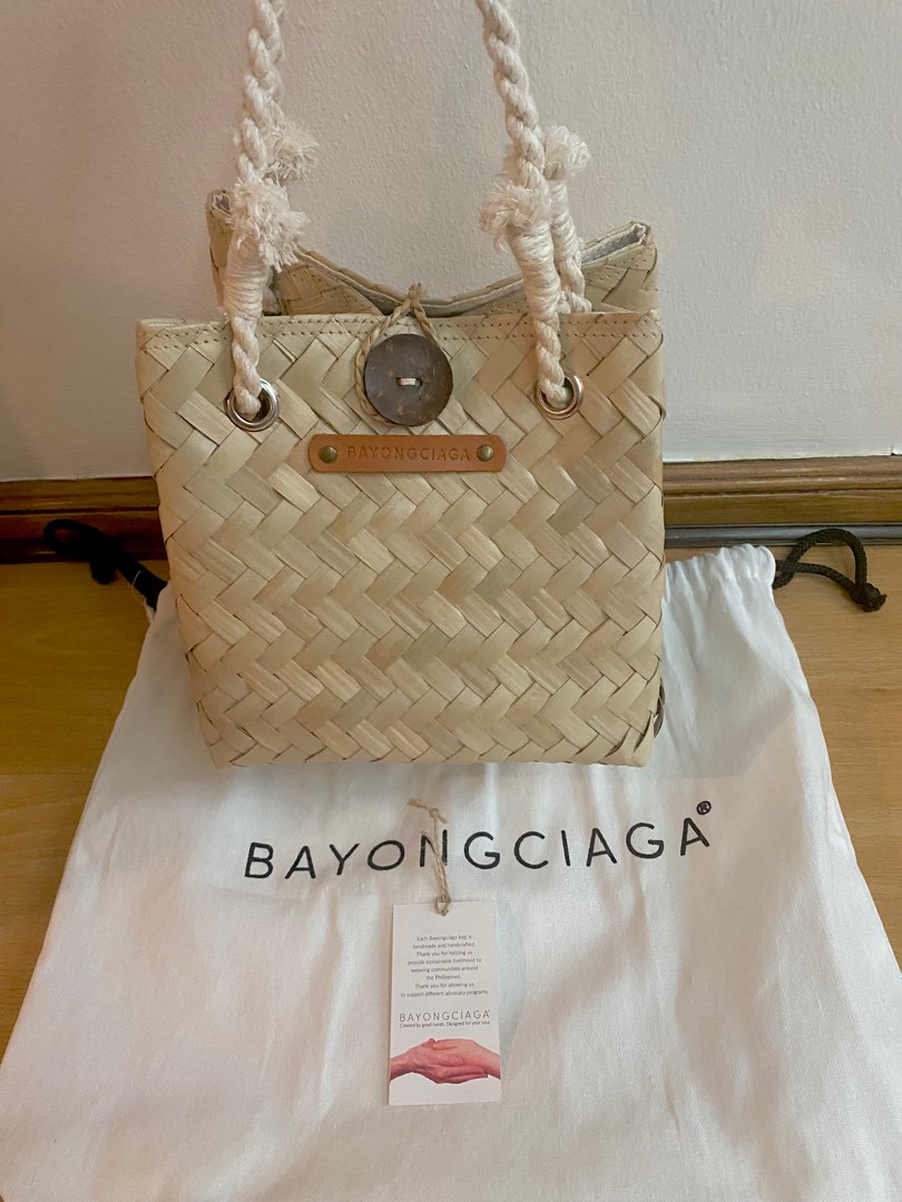 BAYONGCIAGA banig Bag, Luxury, Bags & Wallets on Carousell