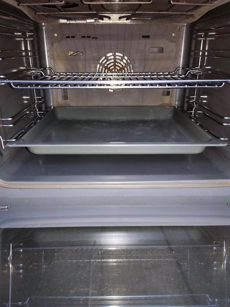 Bosch oven (warranty) 10Nov22, TV & Home Appliances, Kitchen Appliances