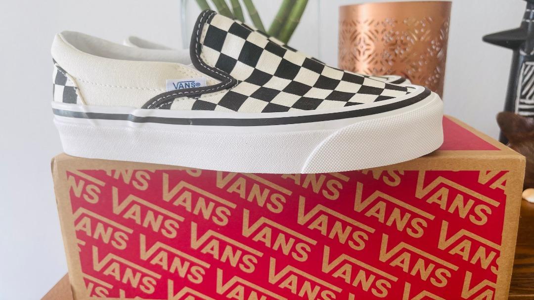 Checkerboard slip on vans size 5 new arrivals