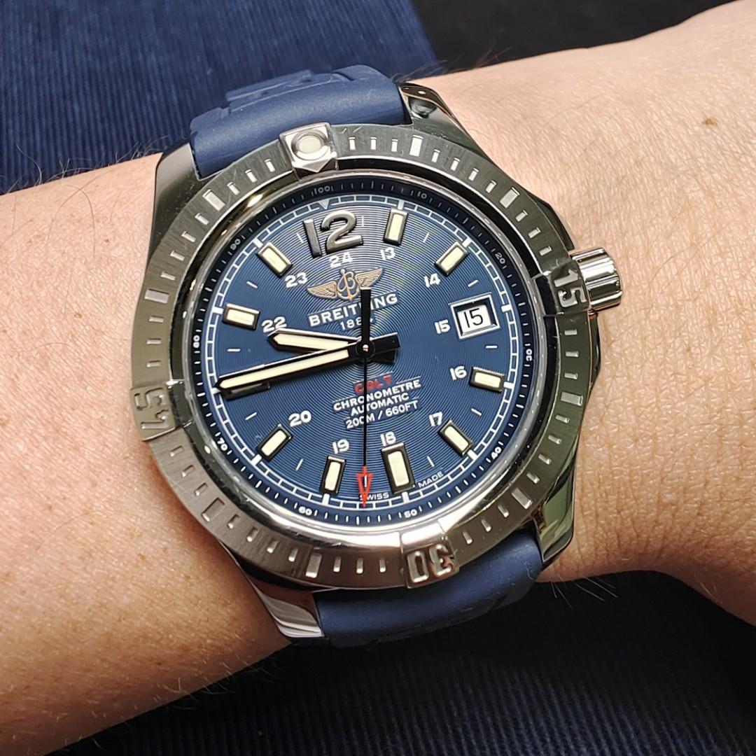 BREITLING Colt 41 Automatic Blue Dial Steel Men s Watch A17313101C1A1