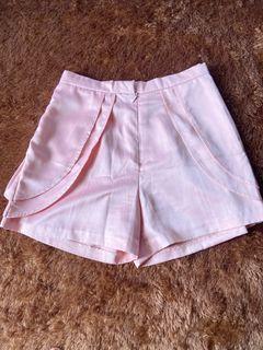Celana pendek silk