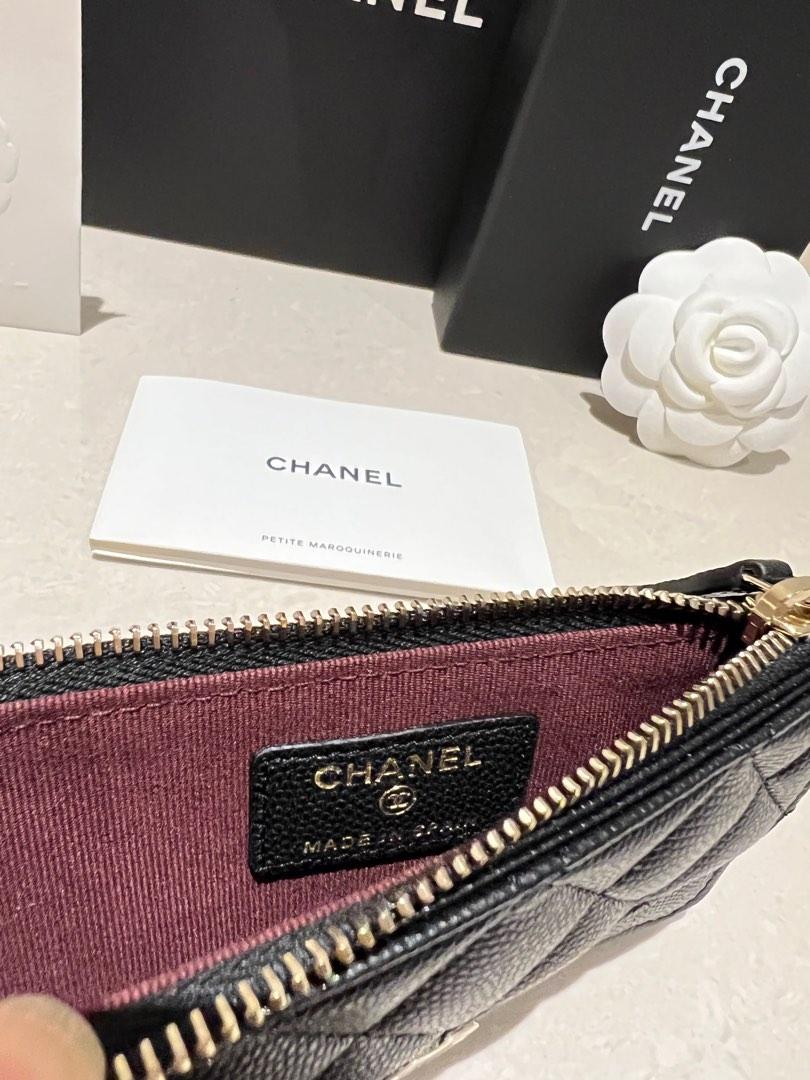 Chanel Classic Zipped Card Holder [Like New], Women's Fashion, Bags &  Wallets, Wallets & Card holders on Carousell