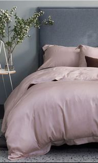 (Category: ) located in . Submitted by comfybeddings (Listing ID 1193330251, Image 1). Description: .