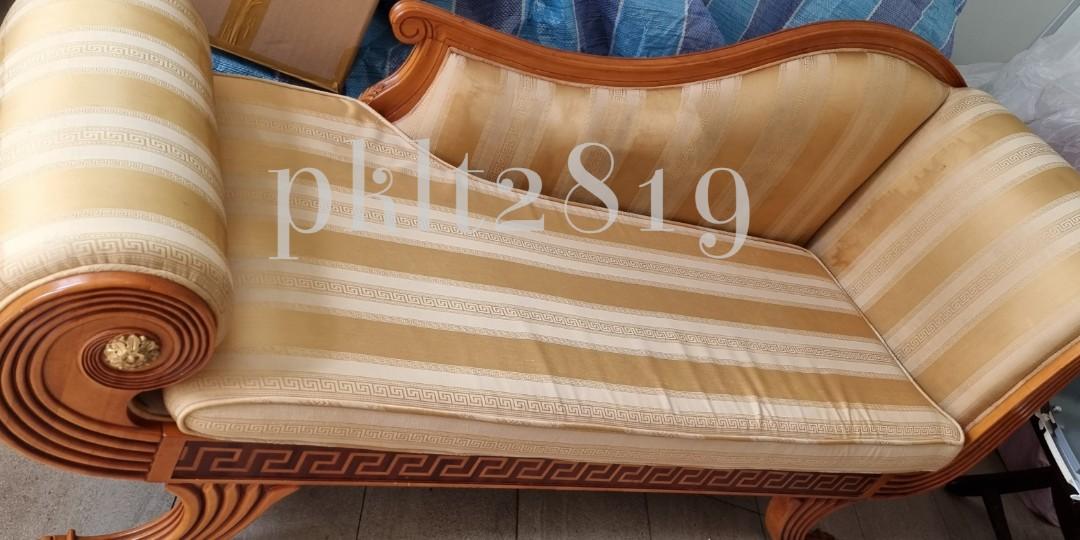 Elegant Da Vinci Lounge Couch, Furniture & Home Living, Furniture