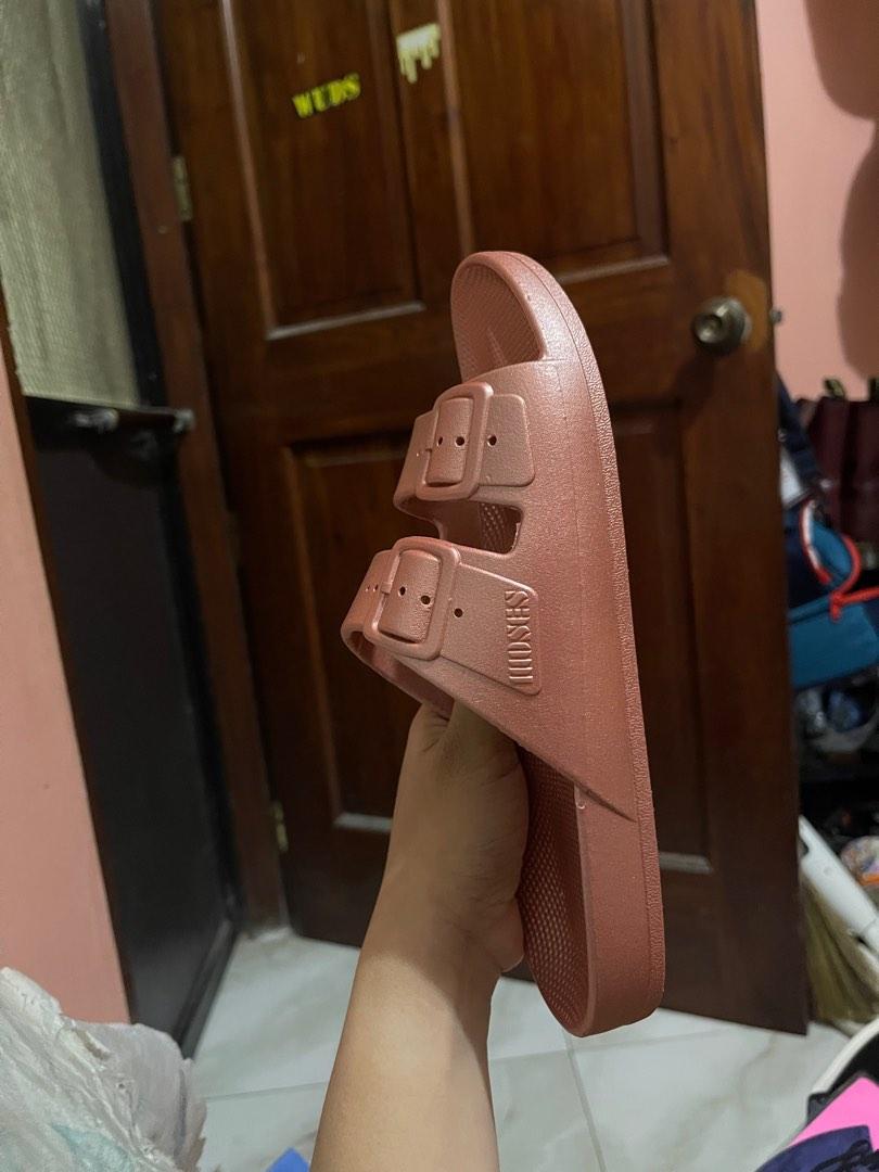 Freedom moses size 8 sales
